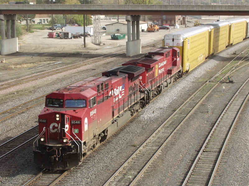 AC44's No. 9548 and 8578