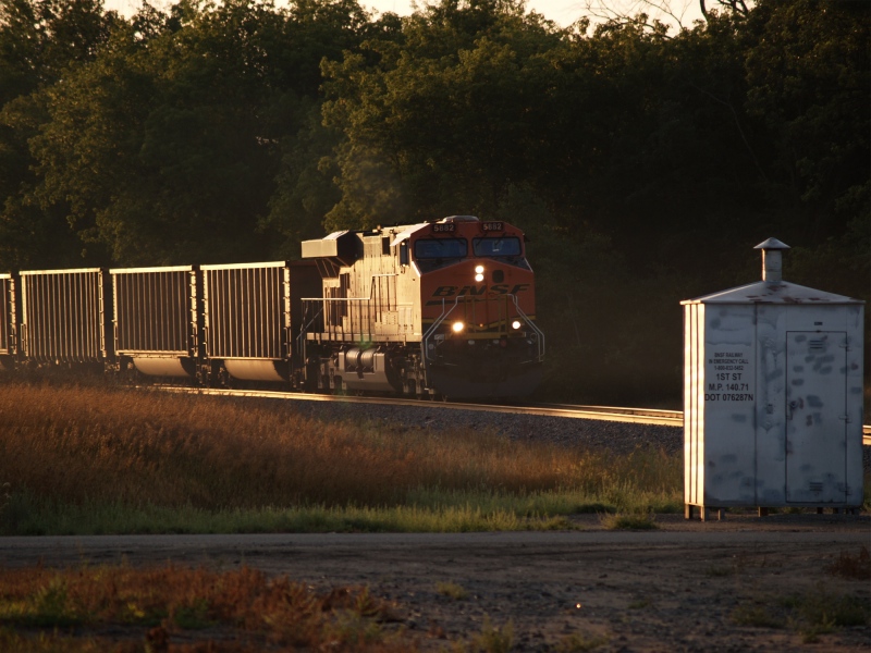 BNSF 5882