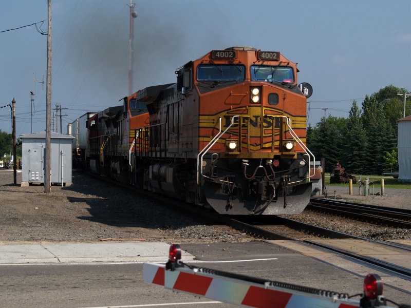BNSF No. 4002