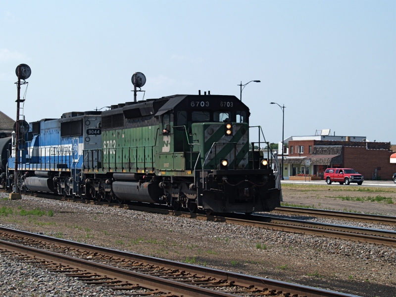 BNSF No. 6703
