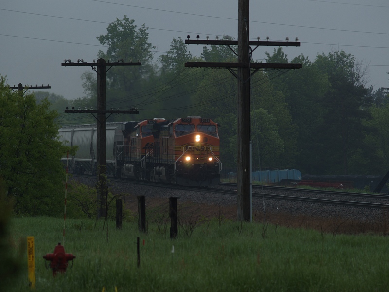BNSF 5451
