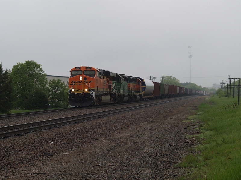 BNSF 6057